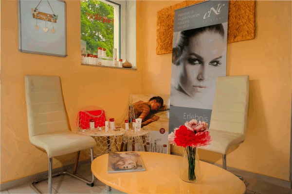 Bild 2 von Kosmetik-Studio Marietta - Eisenhüttenstadt